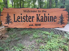Leister Hütte im Wald - Image 3