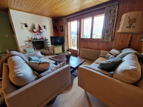 At the foot of the cabins, charming 5 rooms with balcony - Image 2