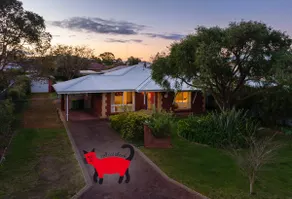 Red Cat Shack • Dunsborough - Image 2