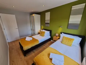 2 Bedrooms - 4 beds plus SofaBed 144 - Image 4