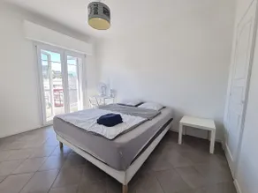Charming 4 rooms, 100 m from the beach - Image 5