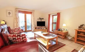 Clares Cosy Cottage - Image 2