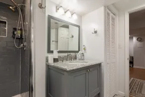 Bright & Cozy Private Suite close to DC - Image 5