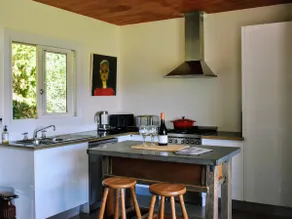 Contemporary Country Experience - Image 4