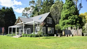 Contemporary Country Experience - Image 3