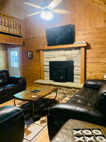 Strangely Cozy Elk Cabin | Fish, Hike, Soak, King - Image 2