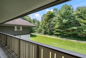 Unique Summer Lodge, almost poolside, slps 11 - Image 5