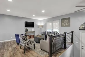 Dwntwn Westfield Family home close to GrandPark and local entertainment - Image 4