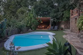 Villa Los Matos Pool and Garden Valleseco - Image 2