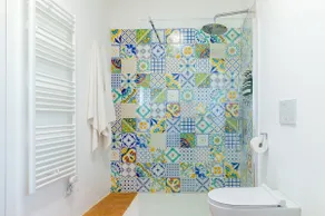 A modern oasis in Tuscany countrside - Image 4