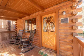 Hideaway forest cabin 9 Squirrels Den - Image 3