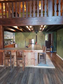 Spacious chalet with a tub and panoramic views. - Image 4