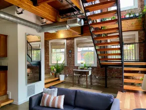True Urban Loft - Image 2