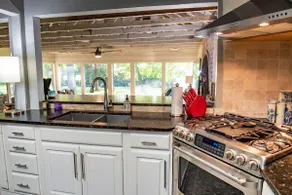 Skylight Ranch - Spacious Getaway - Image 3