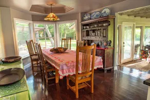 Skylight Ranch - Spacious Getaway - Image 4
