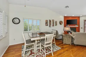 Summit House - Image 3