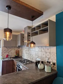 Clover Apartment 3 - Image 3