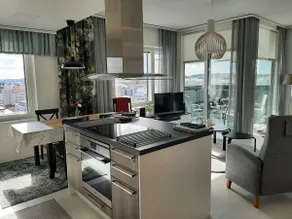Triangle, sauna, parking, great view, 13th floor - Image 3