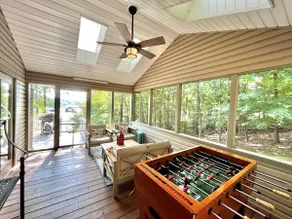 Hot Tub | Sundeck | Deep Water | View - Image 5