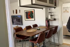 Quiet suite in the best location with amazing courtyard! - Image 5
