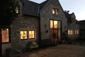 Converted Coach House Holt, Wiltshire - Image 4