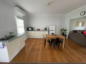 Giants Table and Cottages - Image 5