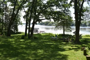 Lakefront Escape- Your Perfect Getaway Awaits! - Image 3
