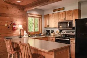 Aspen Cabin, sleeps 6, with hot tub - Image 4
