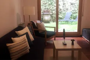 Claudia Comillas' House, House with garden - Image 3