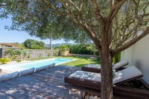 Amazing private villa with Heated Pool & Hot Tub - Image 4