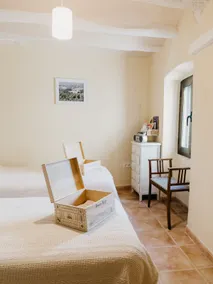 Country house for 8 people. Renovated with a Jacuzzi - Image 5