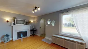 Historic Humble Home near Downtown Peoria - Image 3