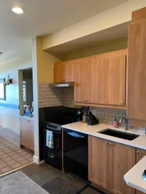 Great Location on the Knoll 3 bedroom - Image 5