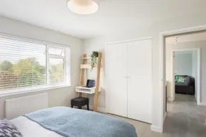 River Retreat Apartment Exeter - River Views & Parking - Image 2