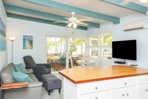 Razz's Retreat at KCB! - Image 2
