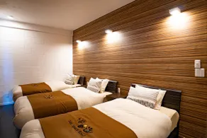 North Building | Spacious Luxury | Sea View | BBQ Ping Pong | Walk to Beach - Image 4