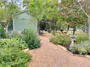 Cozy Cabin - Image 4