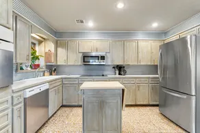 The Beach House at Grand Lake - Image 4