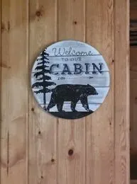 ”Bears Den” cozy cabin nestled in the pines. - Image 5