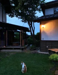 Guesthouse Garden Cottage in Hot Spring Village - Image 5