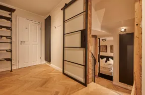 Stylish Old Town Loft with Sauna - Image 3