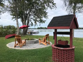 3BR Lakefront Cottage · Sauna · Fire Pit · Dock - Image 2