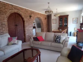 Spacious guest suite in Rankin Park. - Image 2