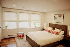 2BR Suite - Bright - Modern - Central AC - Parking - Image 4
