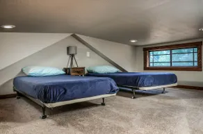 Barnwell Lodge @ Barnwell Mountain - Cabin 1 - Image 4