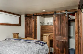 Barnwell Lodge @ Barnwell Mountain - Cabin 1 - Image 3