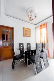 New Luxury Apartment in the City Center - Image 2