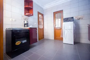 New Luxury Apartment in the City Center - Image 4