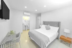 206 Studio+Desk+QueenBed , in TJ near US Border - Image 4