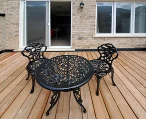 Townhouse in a near to the public park. - Image 4